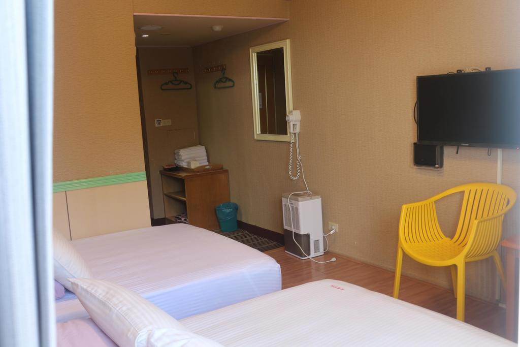 Wankou Hotel Zhongzheng  Zewnętrze zdjęcie
